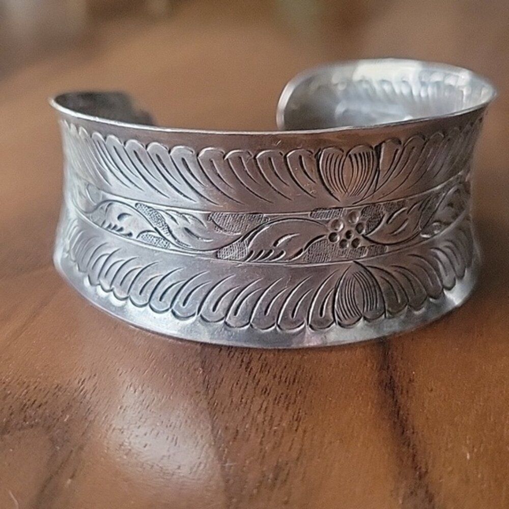 Vintage Native Sterling Silver Art Noveau Cuff SouthWestern Boho Bracelet Bangle - Picture 13 of 13